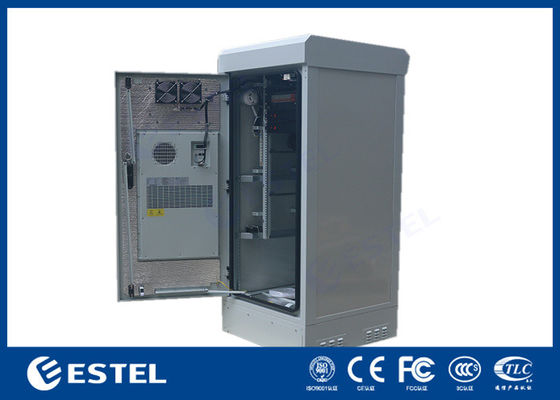 양쪽으로 여닫는 문 IP55 비바람에 견디는 데이터 캐비닛 1200W 에어 컨디셔너